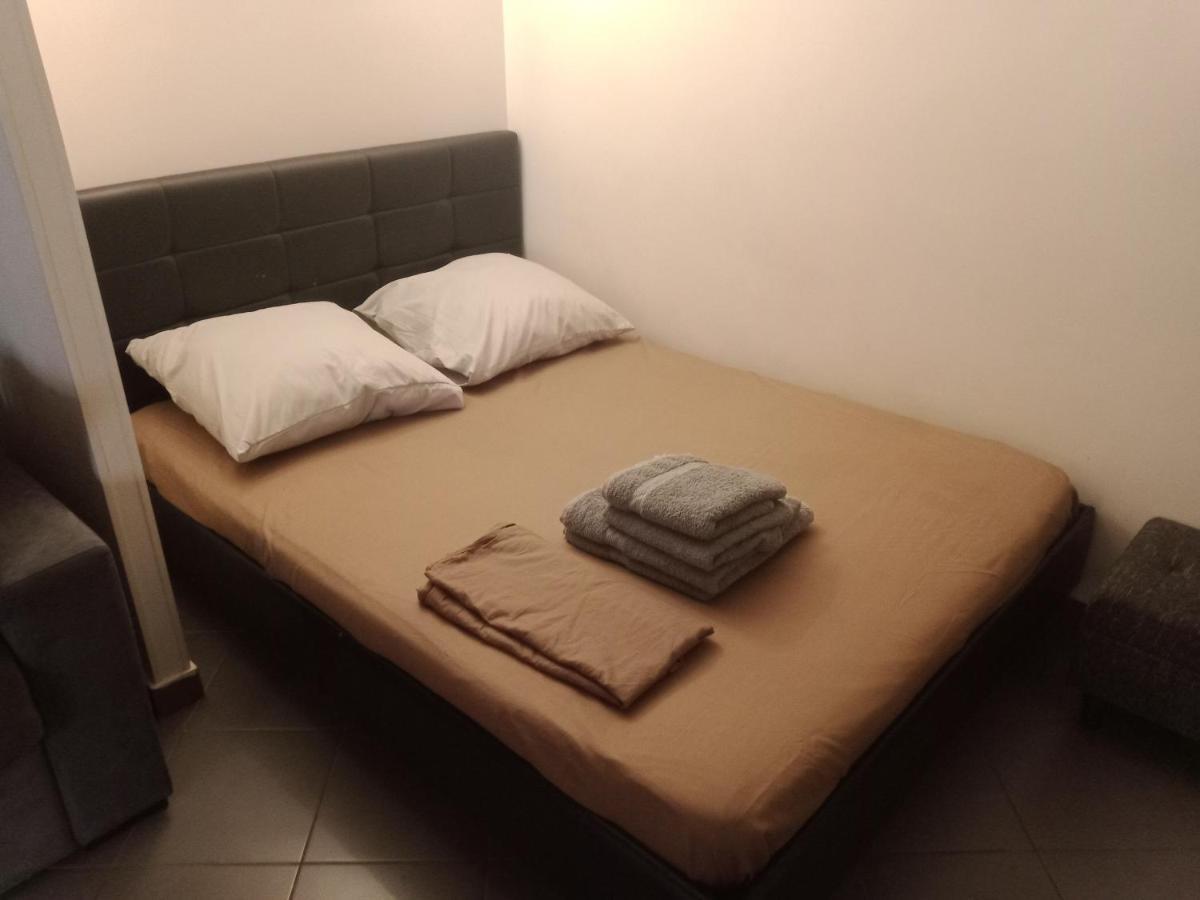 Appartamento Studio Centre Avec Terrasse Mentone Esterno foto